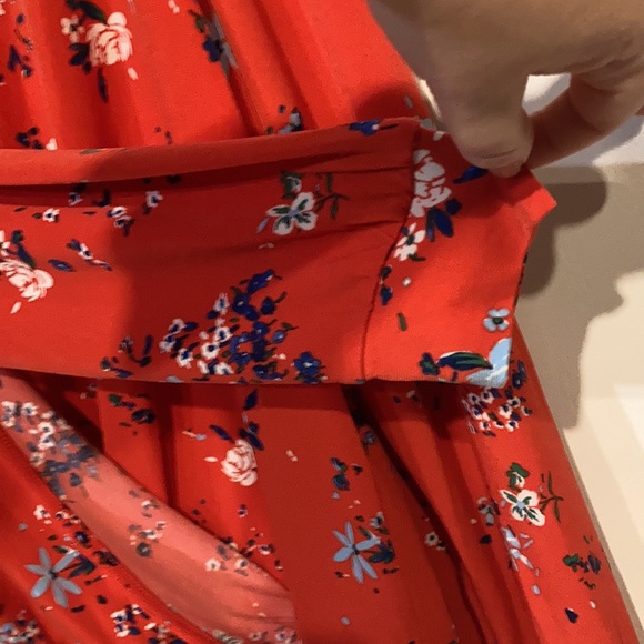 Banana Republic Red Floral Surplice Front Wrap Top Deep V-Neck Long Sleeve S - Picture 6 of 8